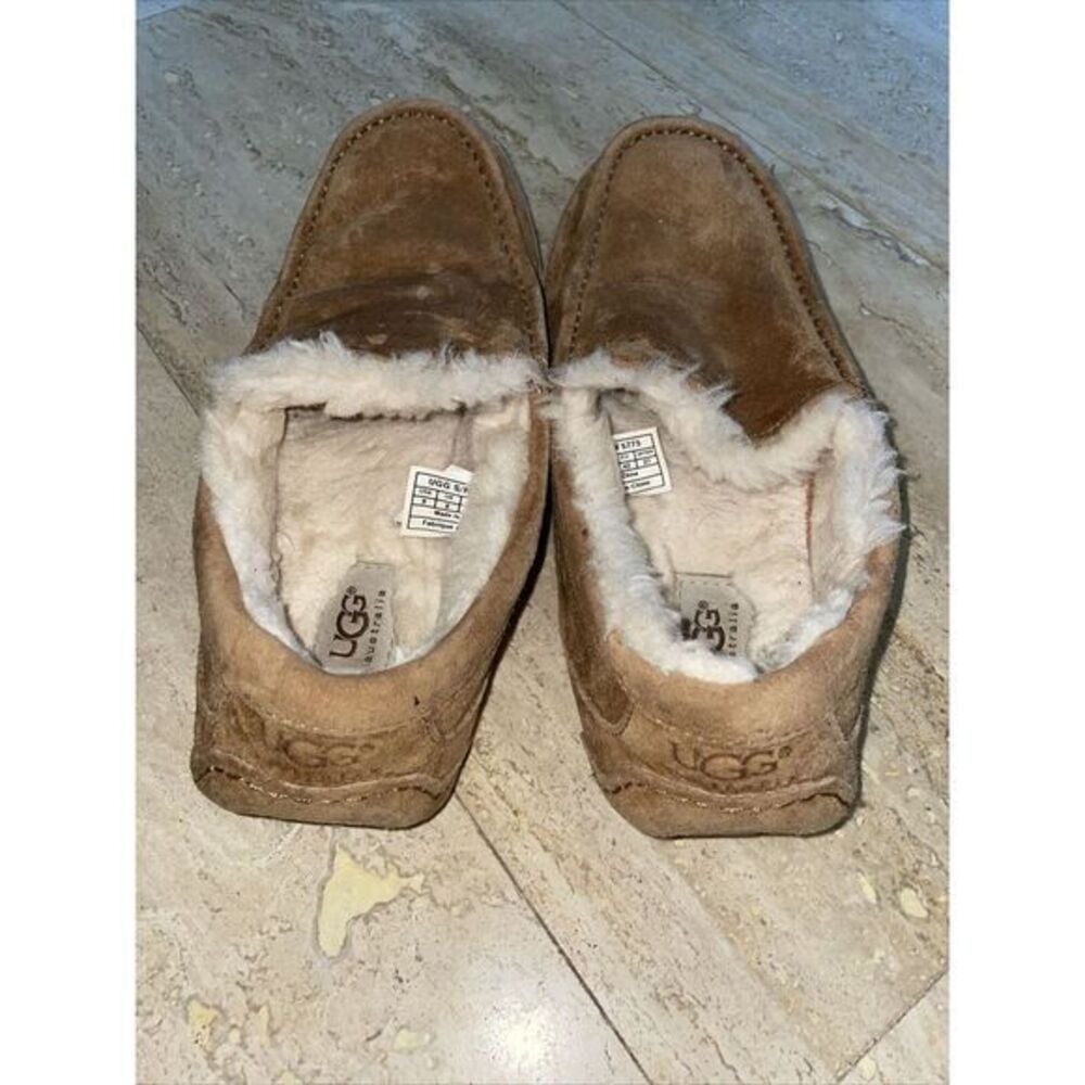 UGG Australia women Ascot Chestnut Brown 5775 Suede Sheepskin Loafer Sz 9 - Picture 4 of 6